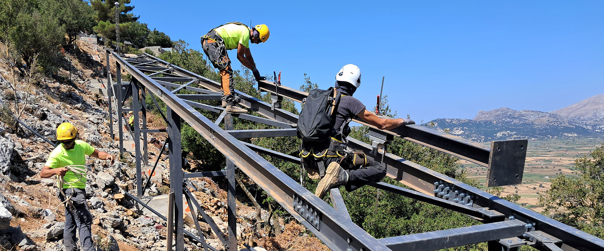 Δικταίον Άνδρον: Ειδική κατασκευή μεταλλικού αναβατορίου
