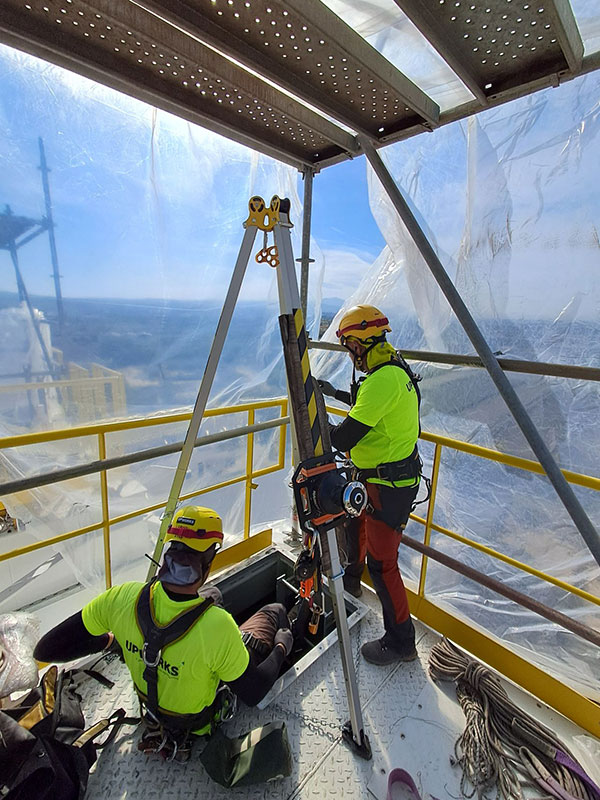 ΕΠΙΒΛΕΨΗ/ΔΙΑΣΩΣΗ ΕΡΓΑΖΟΜΕΝΩΝ