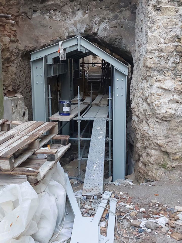 ΕΙΔΙΚΕΣ ΜΕΤΑΛΛΙΚΕΣ ΚΑΤΑΣΚΕΥΕΣ