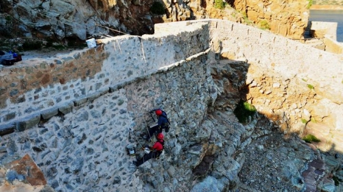 Spinalonga island : Construction of stone masonry at the east part of the venetian fortress