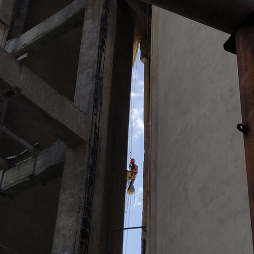 ΑΓΕΤ Ηρακλής Κ.Δ. Λινοπεραμάτων: Επισκευή silo από οπλισμένο σκυρόδεμα